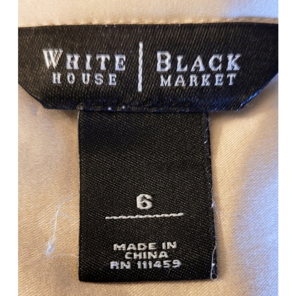White House Black Market Silk Stretch Blouse Size 6 Champagne Snap Down Office - Picture 7 of 8